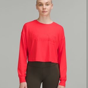 Red Lululemon graphic cropped top